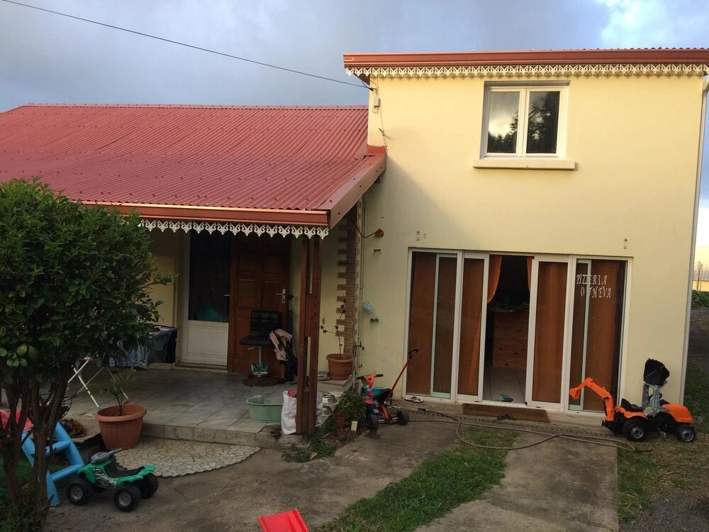 House With 2 Bedrooms in Saint Pierre, With Pool Access, Enclosed Gard