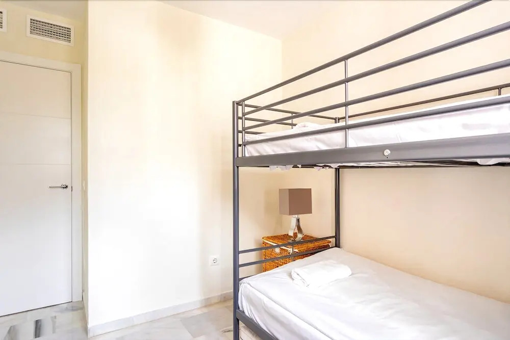 Stunning Terrace Apartment in Angel de Miraflores Ref 37