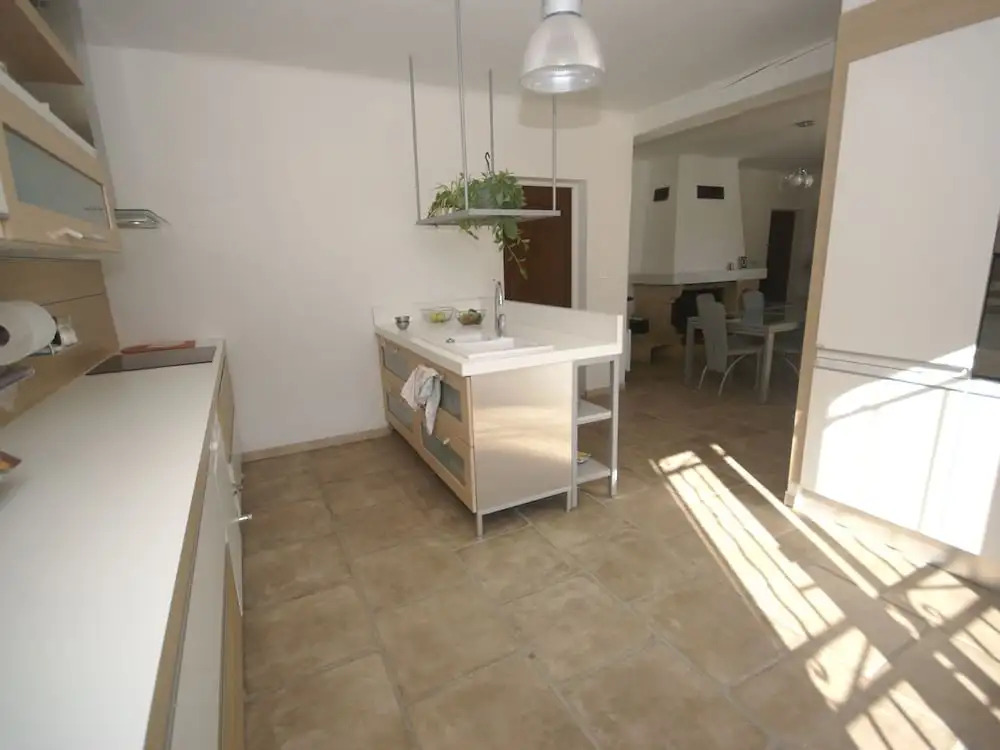 Holiday Home in Le Thor With Private Pool