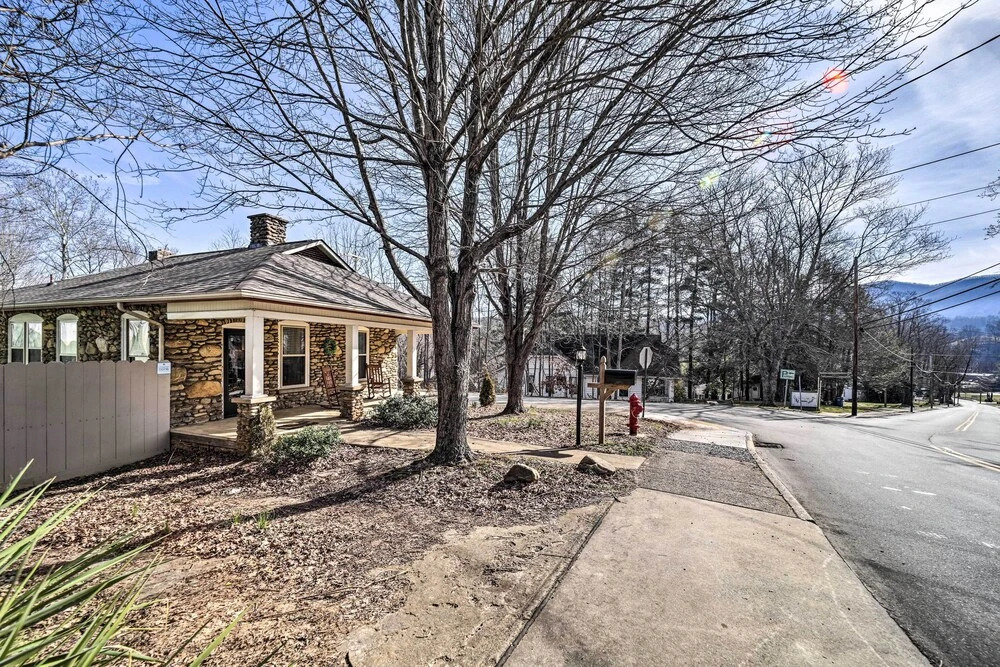 Quaint Home with Porch in Downtown Waynesville!
