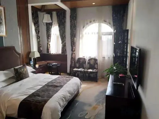 Yunjin Hot Spring Hotel