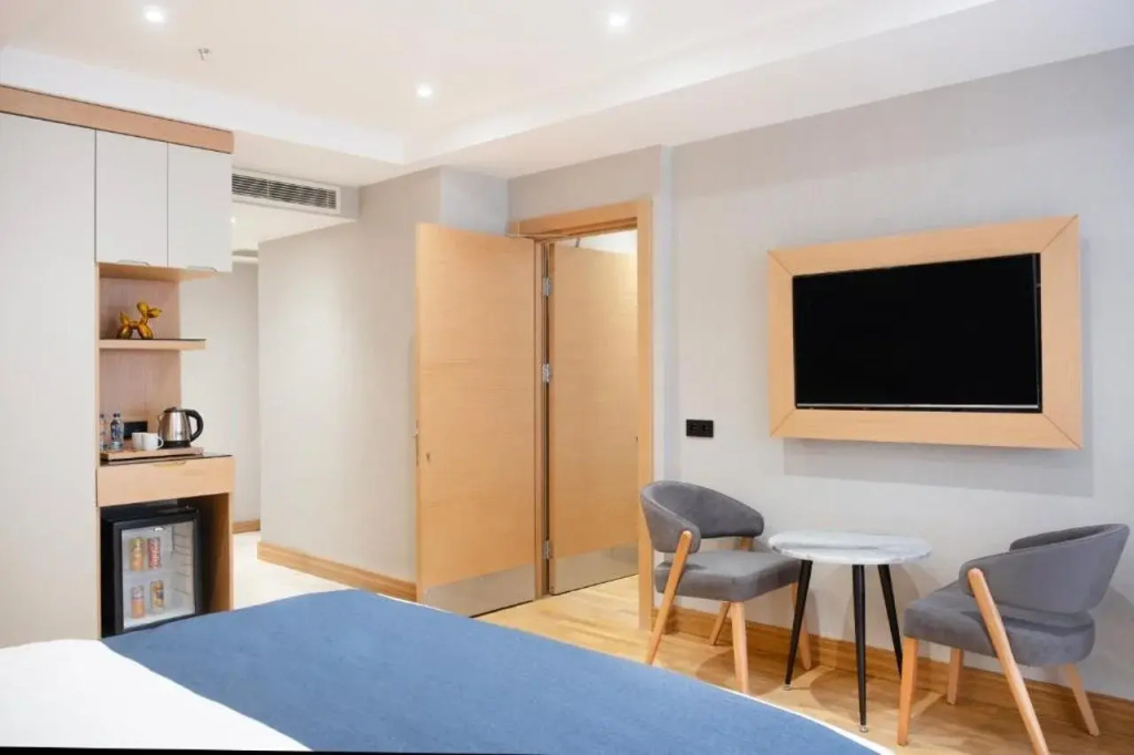 Istanbul Taksim Pera Star Hotel - Istiklal Street