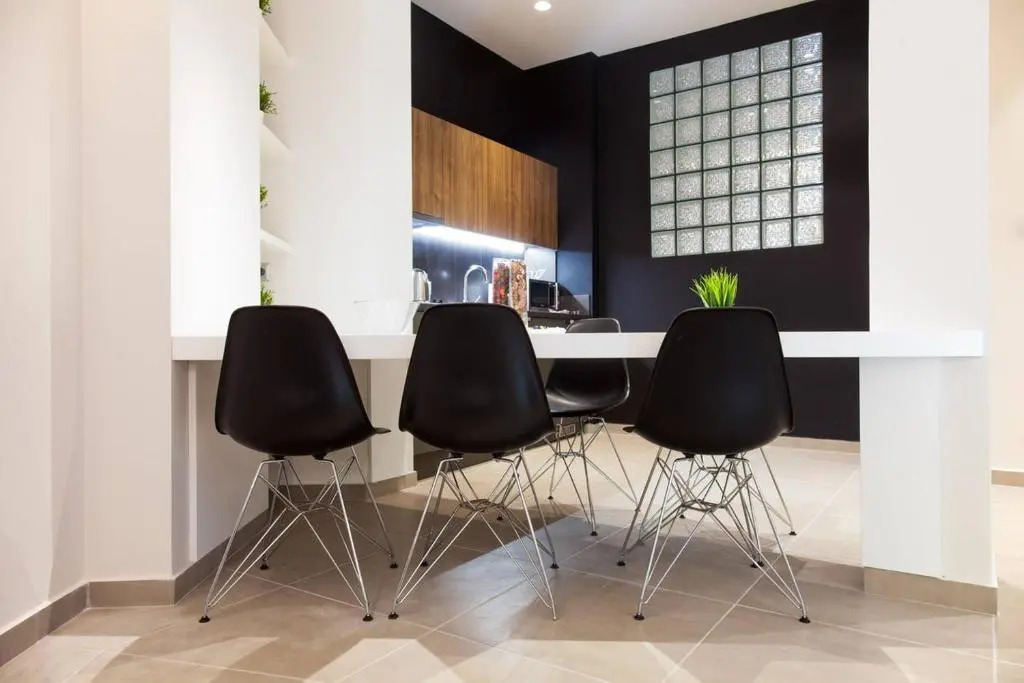 TONI'S Choice to stay in Athens, 2BD Modern House