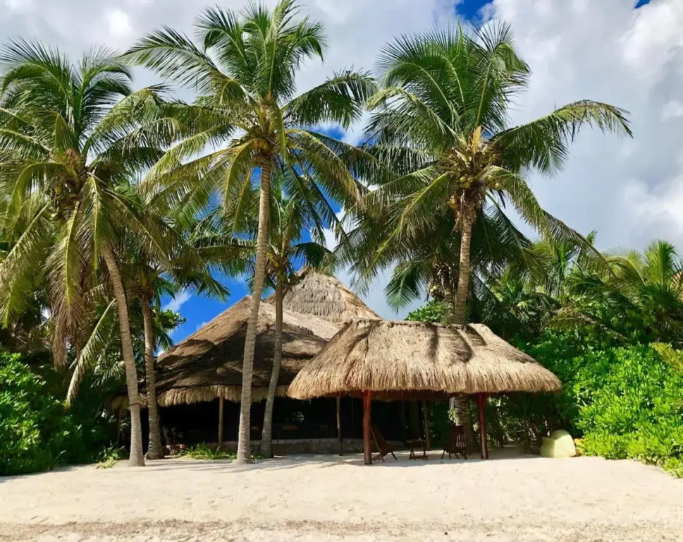 Beachfront bungalows- Soliman Bay