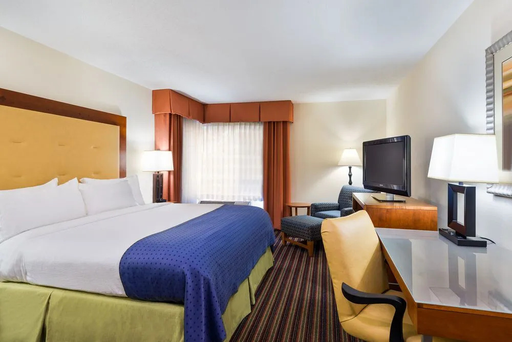 Holiday Inn Richmond-airport