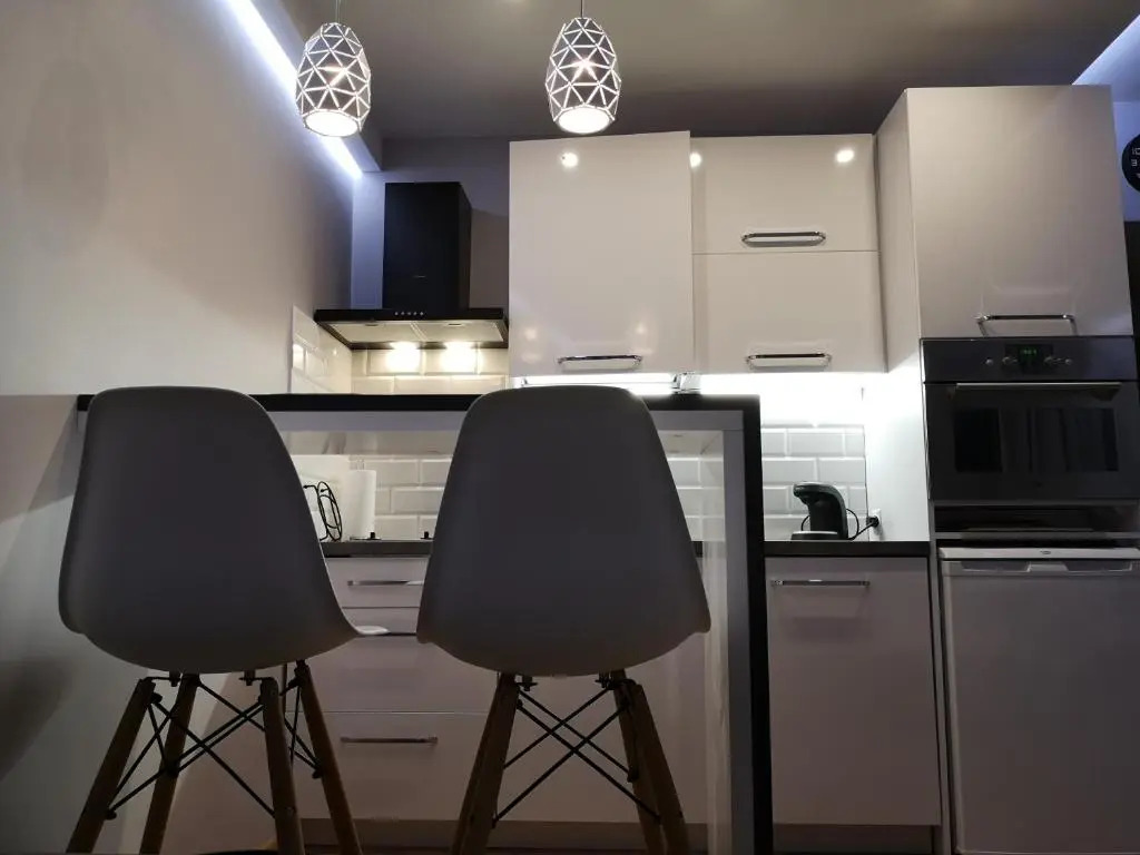 Apartament 8 Piętro Al Wyzwolenia