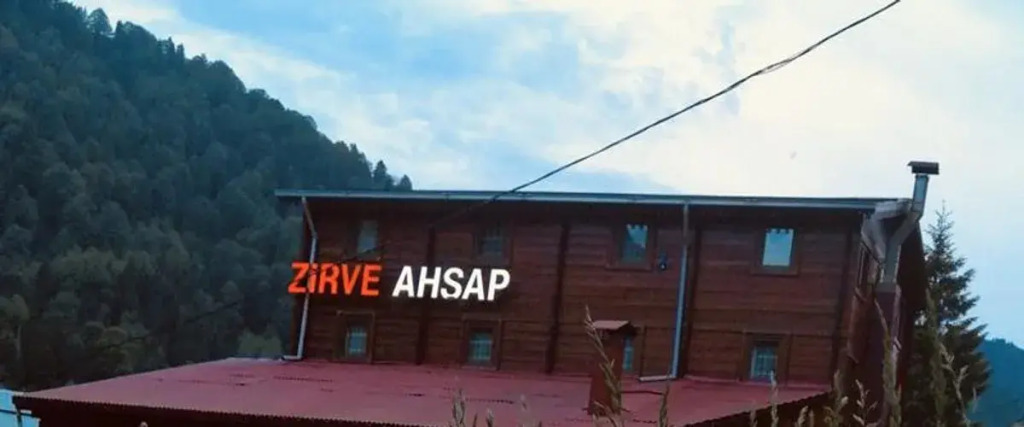 Zirve Ahsap Pansiyon