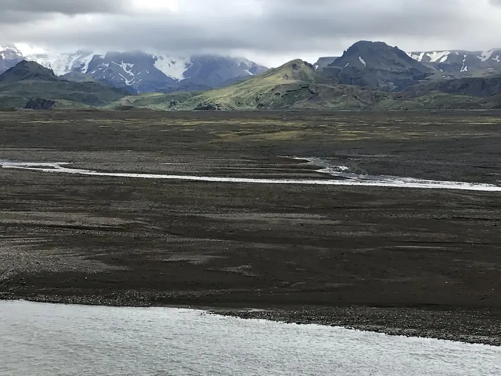 Hlíðarból Guesthouse