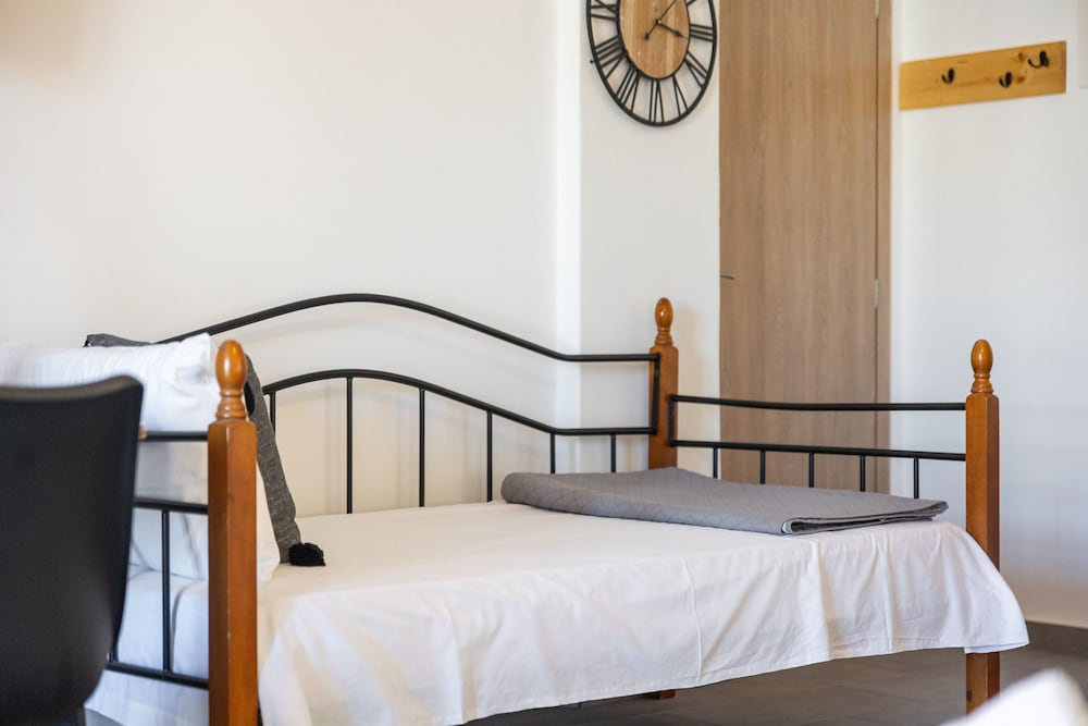 THIRAMNA Apts KYTHNOS