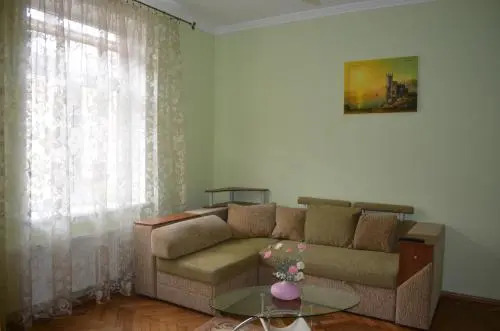 Lviv's Prospekt Shevchenka apartments