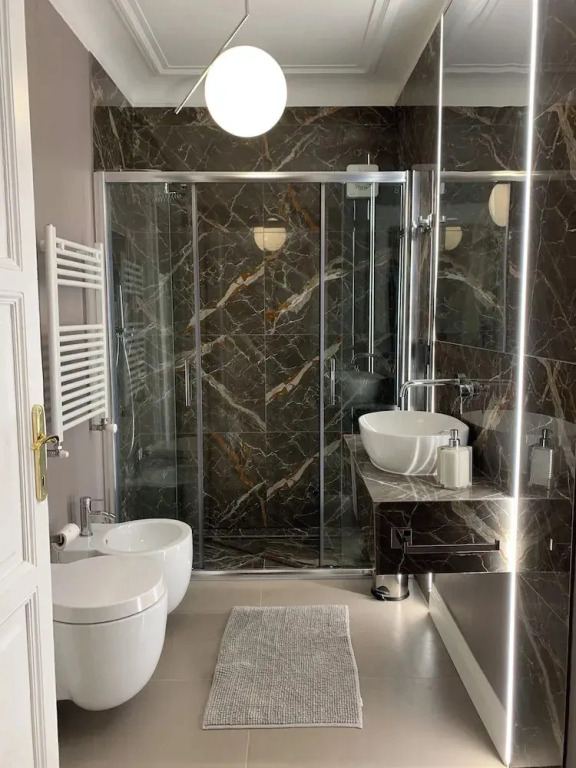 Turin Central Apartment