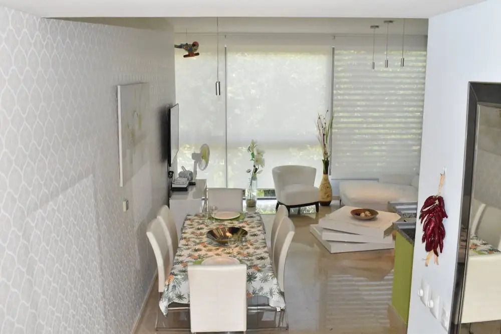 Quetzal Penthouse 2 rec