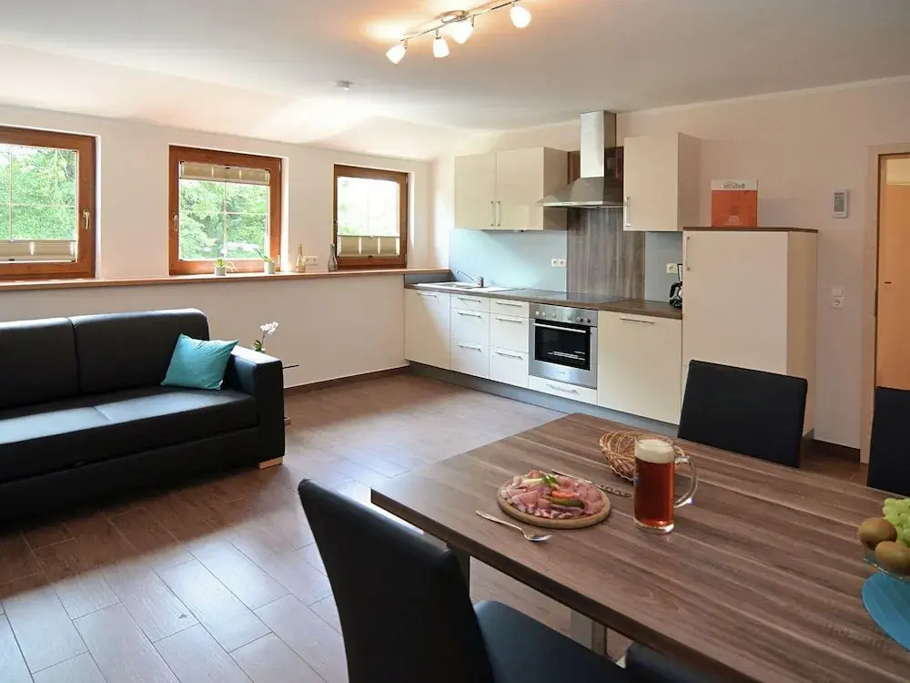 Modern apartment in Bavaria with floor heating and garden, located directly at the Jakobusweg