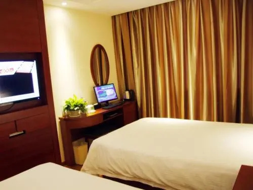 GreenTree Inn Anhui Chuzhou World Trade Plaza Longpan Express Hotel
