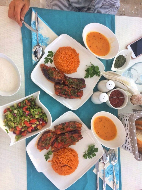 Aliya Konak - Köy Evi ve Lezzetleri