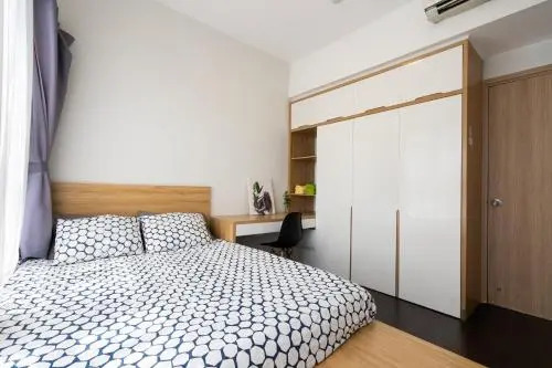 KIRAKUAN PARKVIEW 2BR Pool/Gym/Balcony