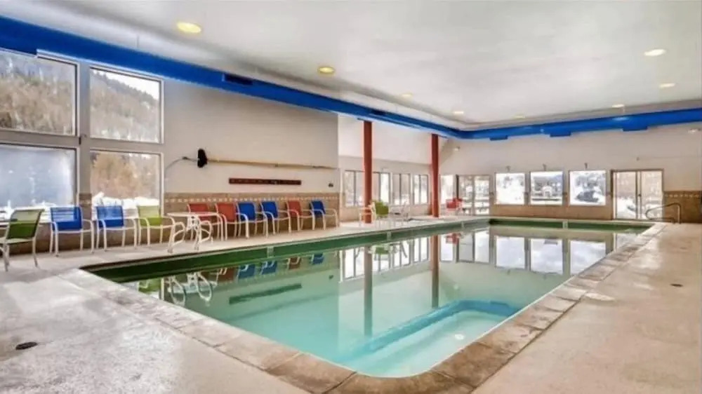 3 Bedroom Mountain Condo In Lakeside Village Near Keystone Lake With Complimentary Shuttle Service