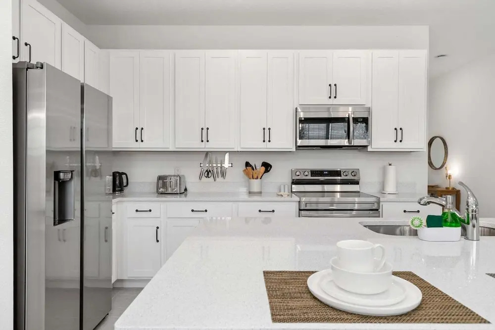 Lake View Villa Sleeps 8