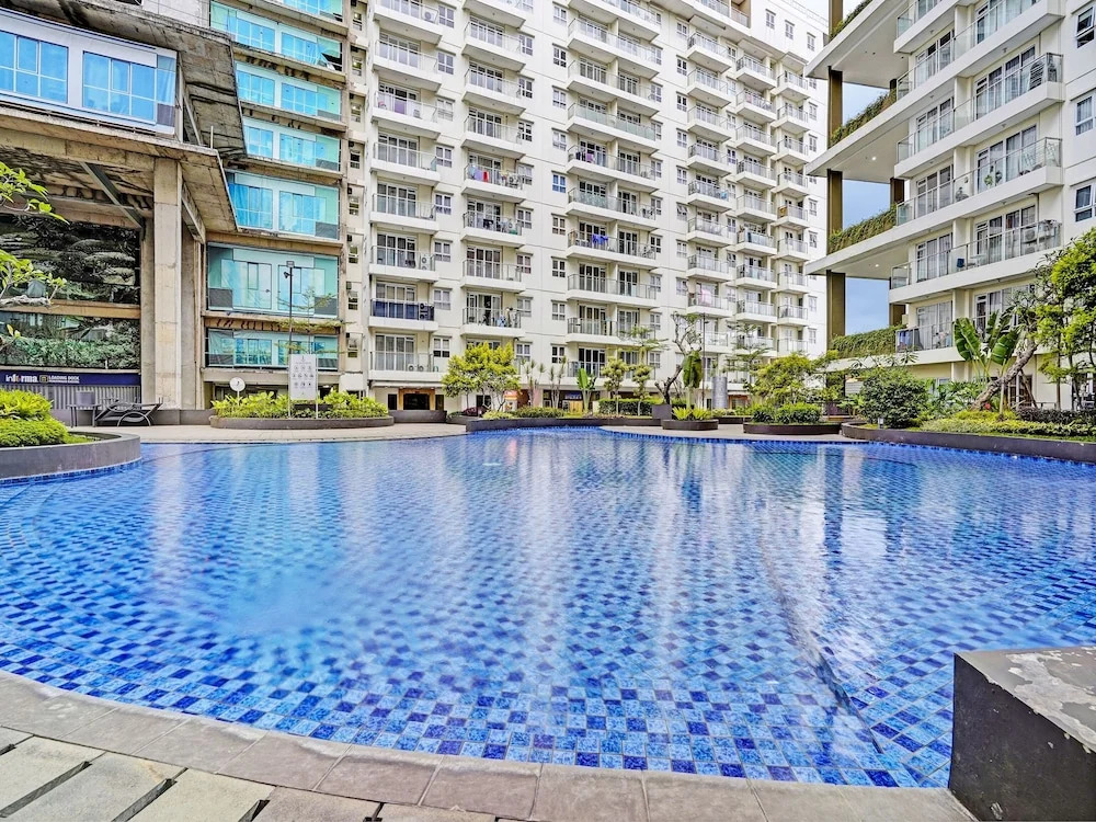OYO Life 93065 Apartemen Gateway Pasteur By Glory Rent