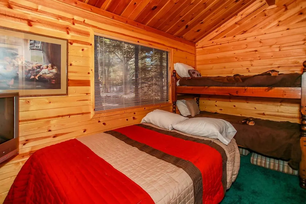 Memory Maker Cabin