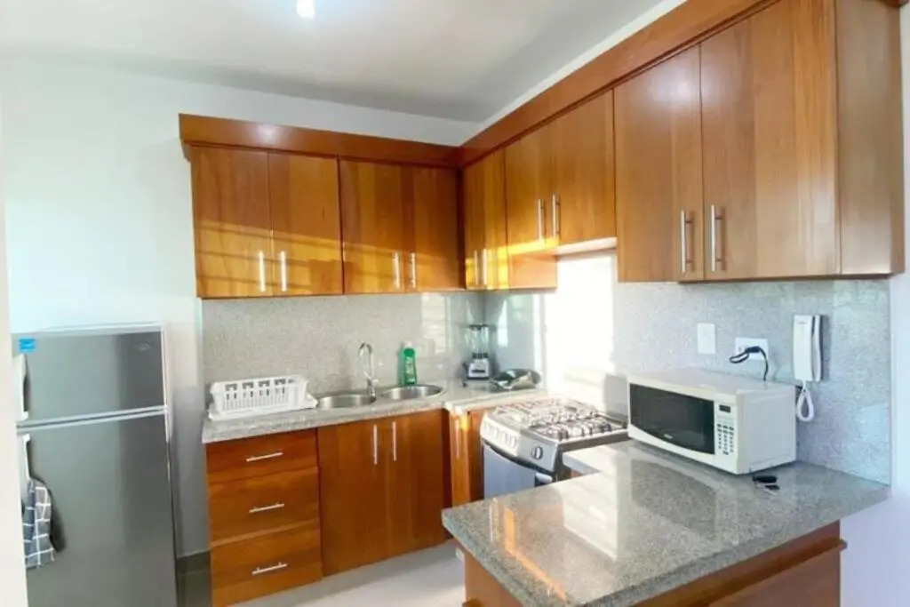 Àpartamento completo, 3 hab Wifi, Netflix, Parqueo Privado