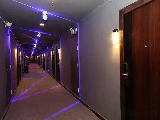Yunduo E-sports Hotel (Zhumadian Huanghuai College)