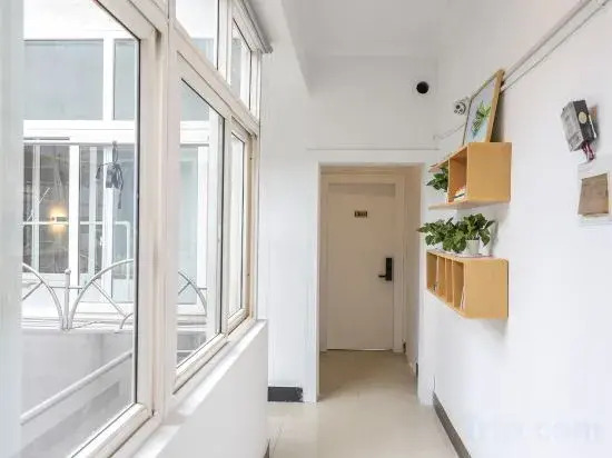 Wuzhen Huayue Neighborhood Residence