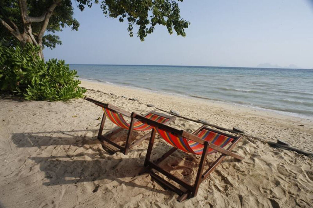 Thapwarin Resort - Green Hotel