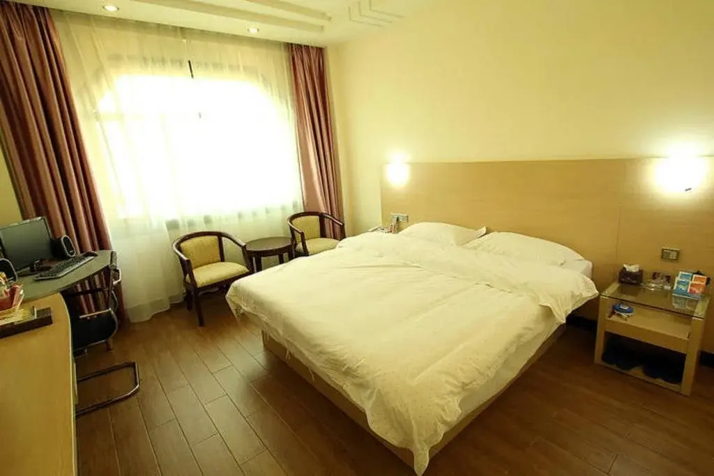 Xinjindu Hotel