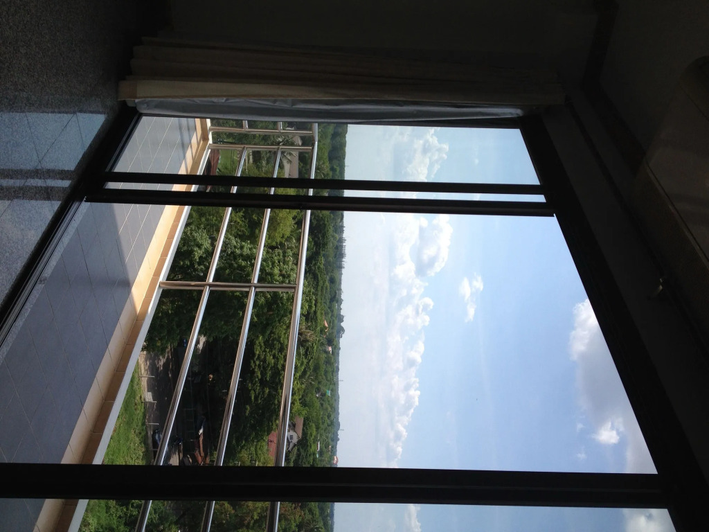 Maneerote Hotel