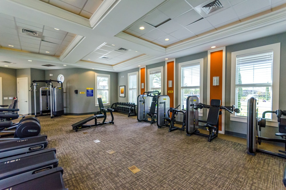Spacious Getaway With 2 Themed Game Rooms, Private Pool, & Pool spa