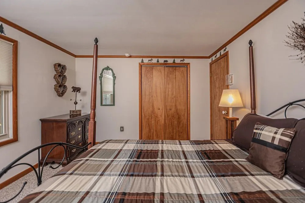 Bearbnb by Taylor Made Deep Creek