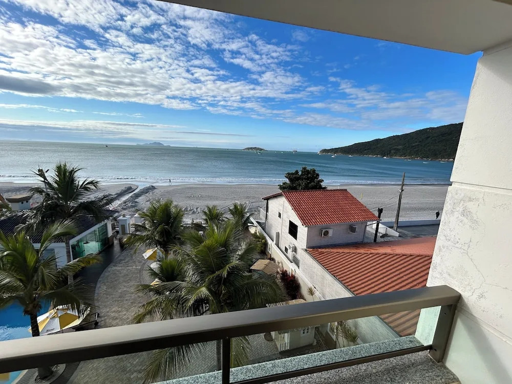 Golfinhos Apart Hotel