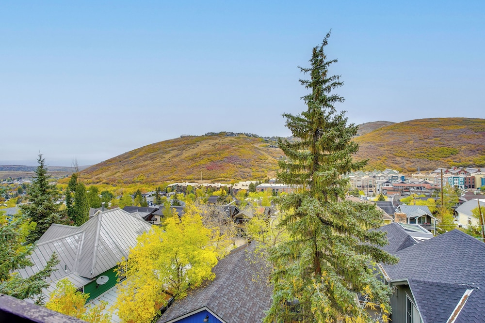 Walk to Old Town Park City: Unit w/ Shared Hot Tub