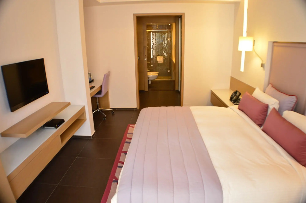 Saifi Suites Hotel