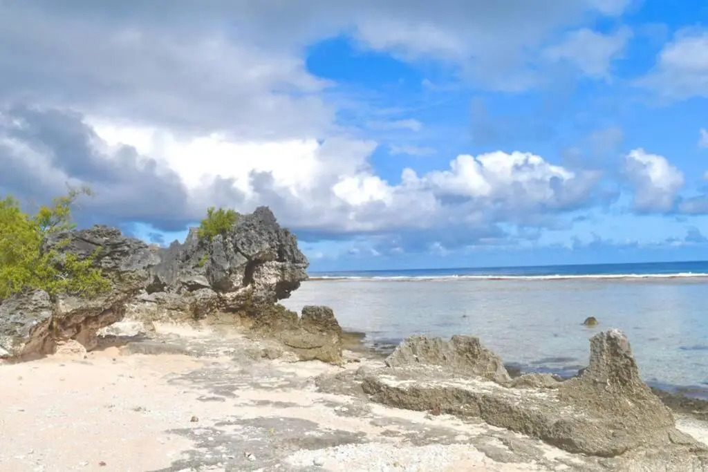 Hiti Tikehau, the ocean side bungalow