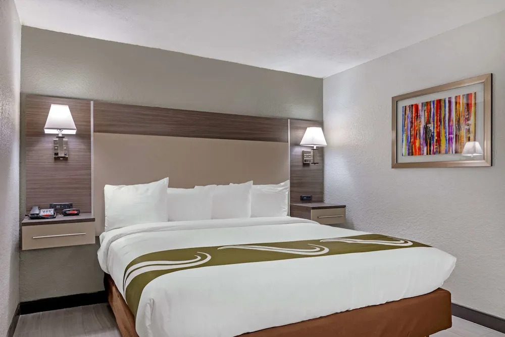 Sky Suites Cartersville