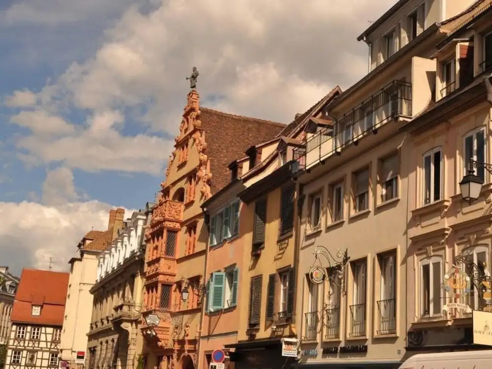 Le 23 Rue des Têtes
