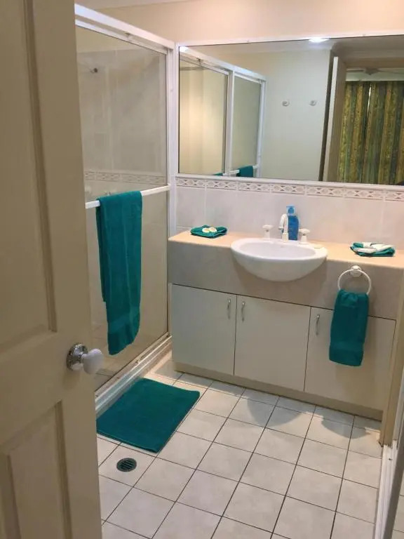 Cairns Golf Course Apartment