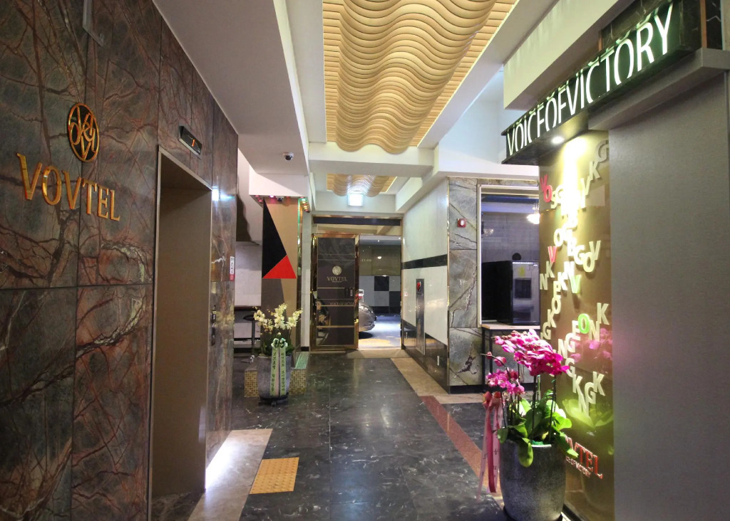 Vov Hotel