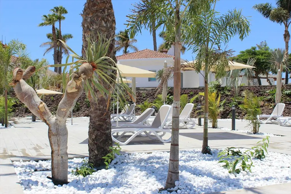 Hotel LIVVO Dunagolf Suites