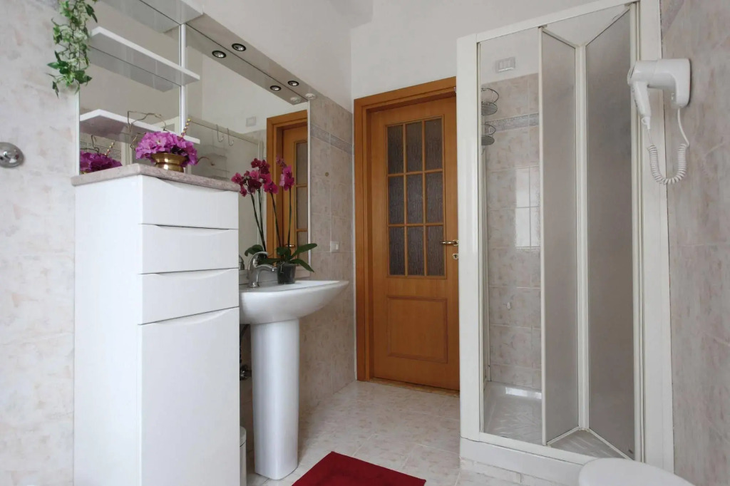 Miriam Guesthouse