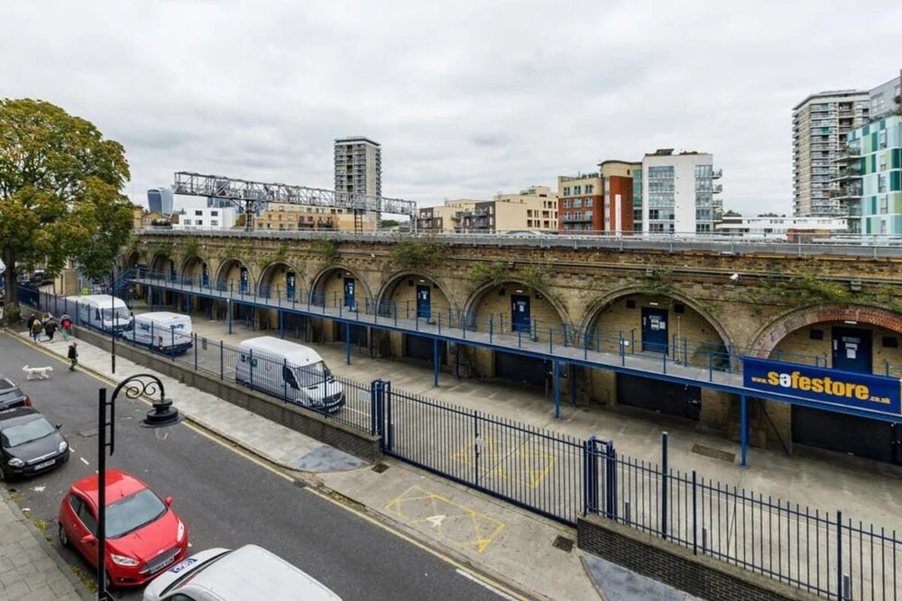 London Bridge 2bed2bath Apt, 4mins to Tube