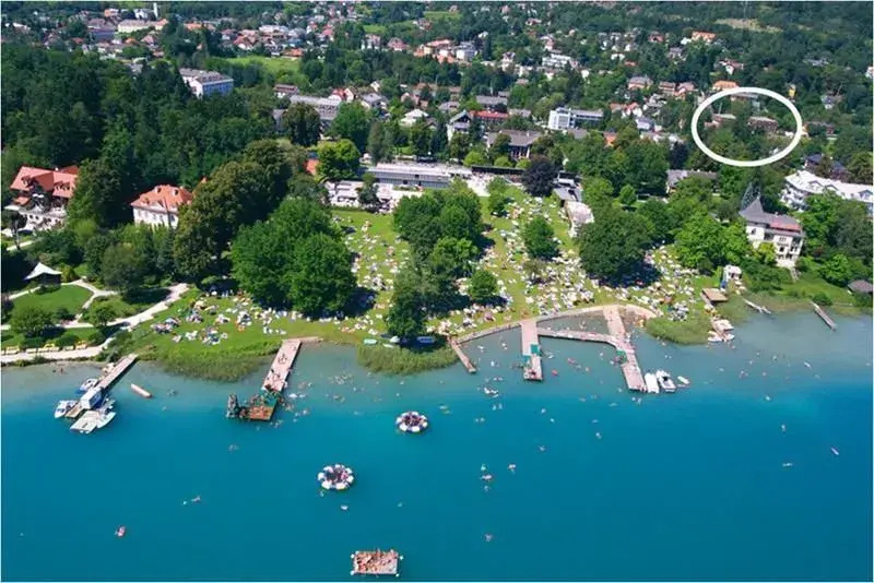 Kärnten ***