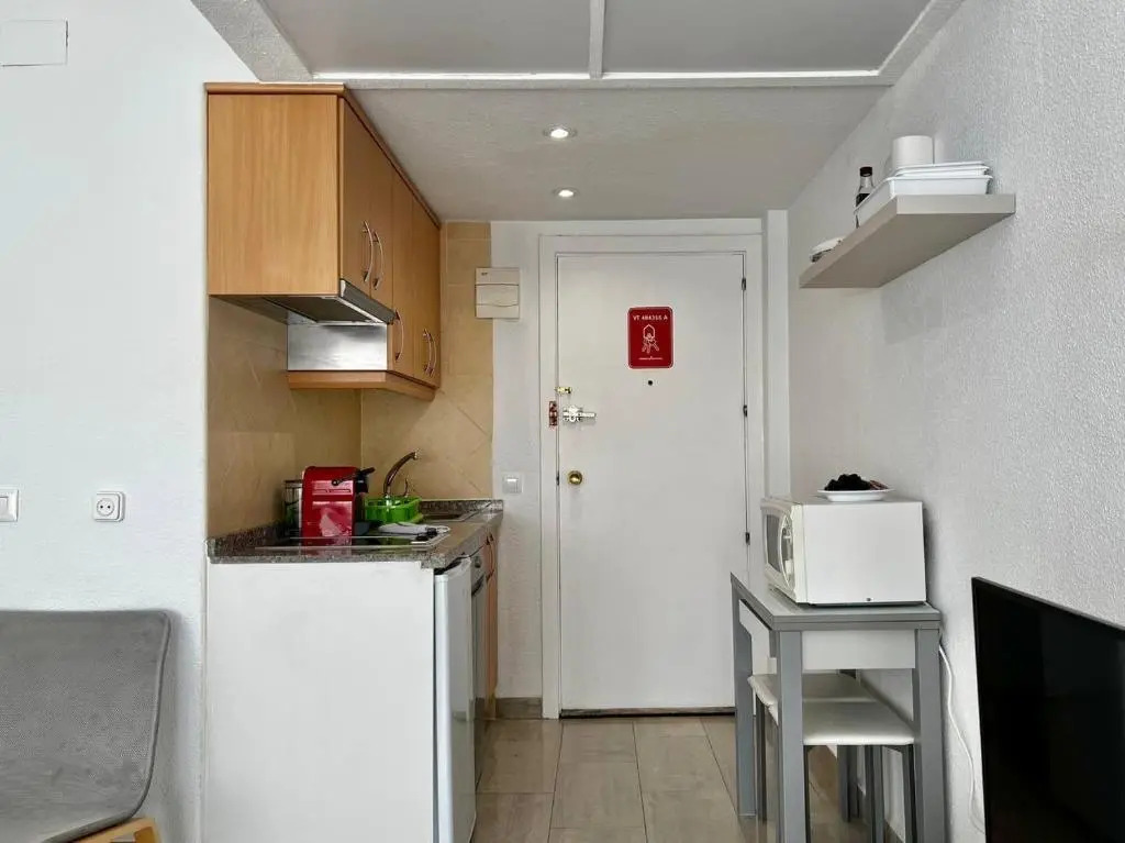 Riscal 6 by United Renters