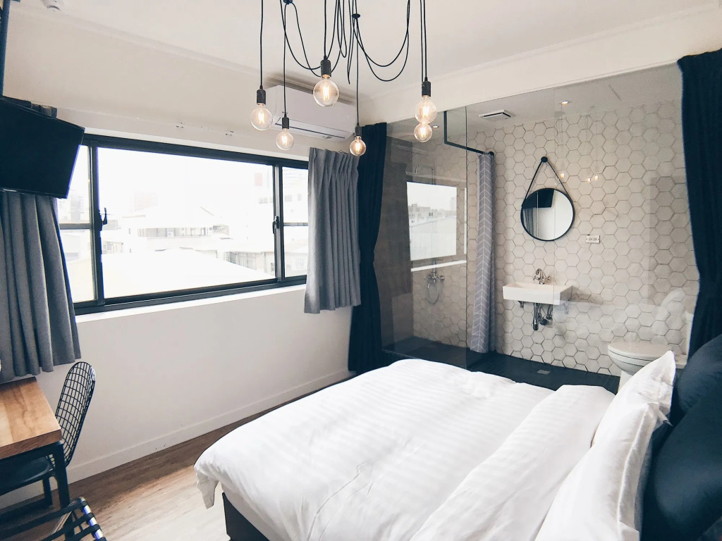 The Gatsby Apartment