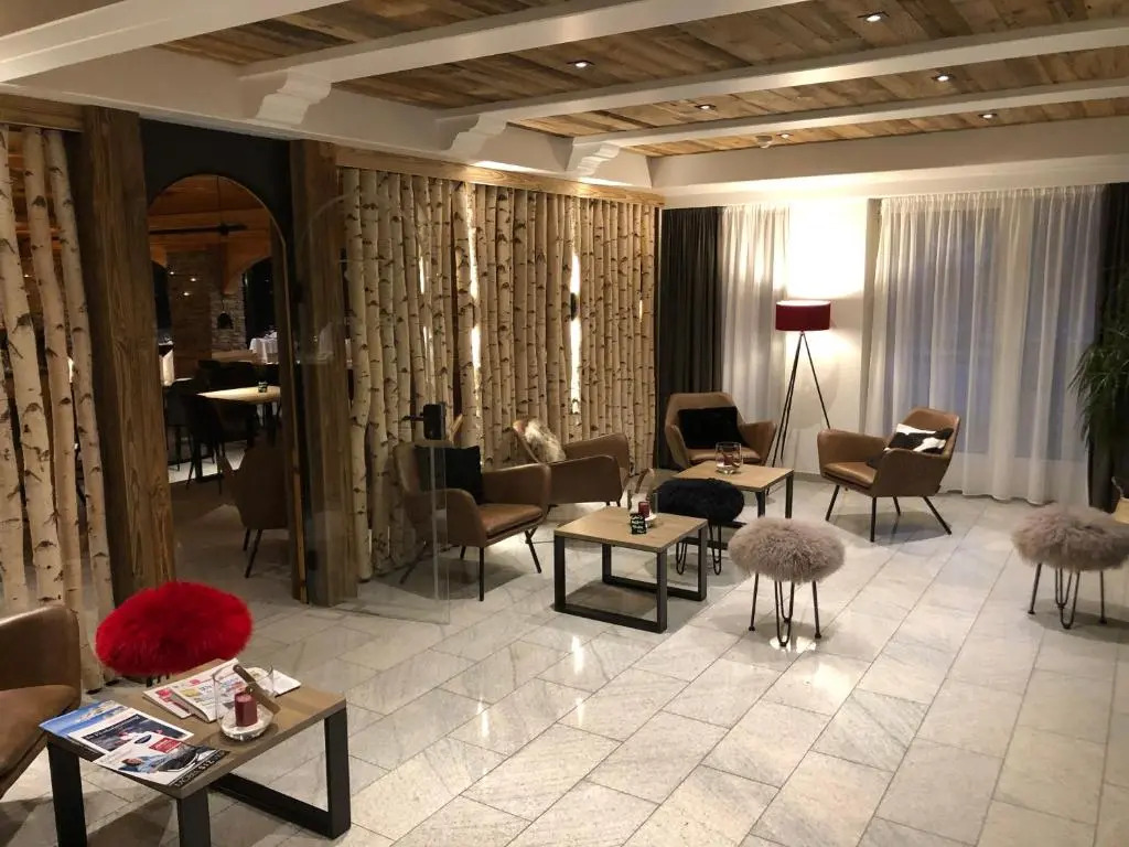 Hotel Alfa Superieur - Leukerbad-Therme