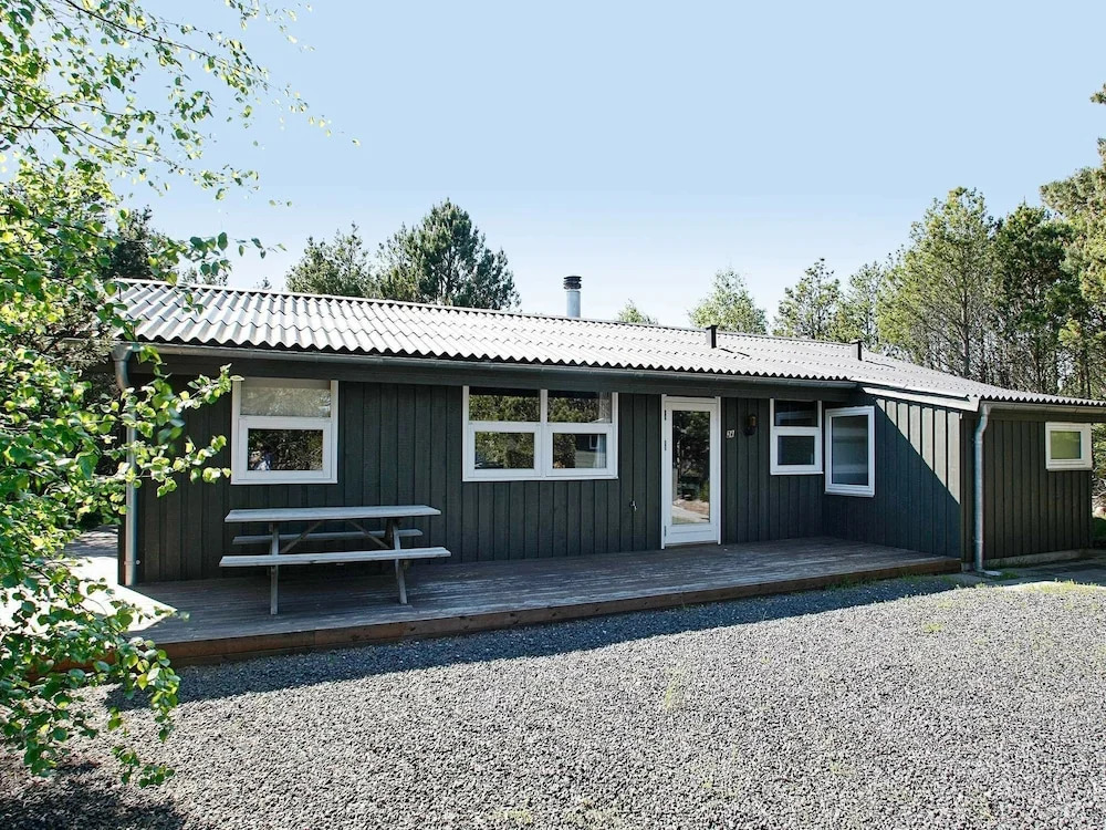 Cozy Holiday Home in Albaek near Sea
