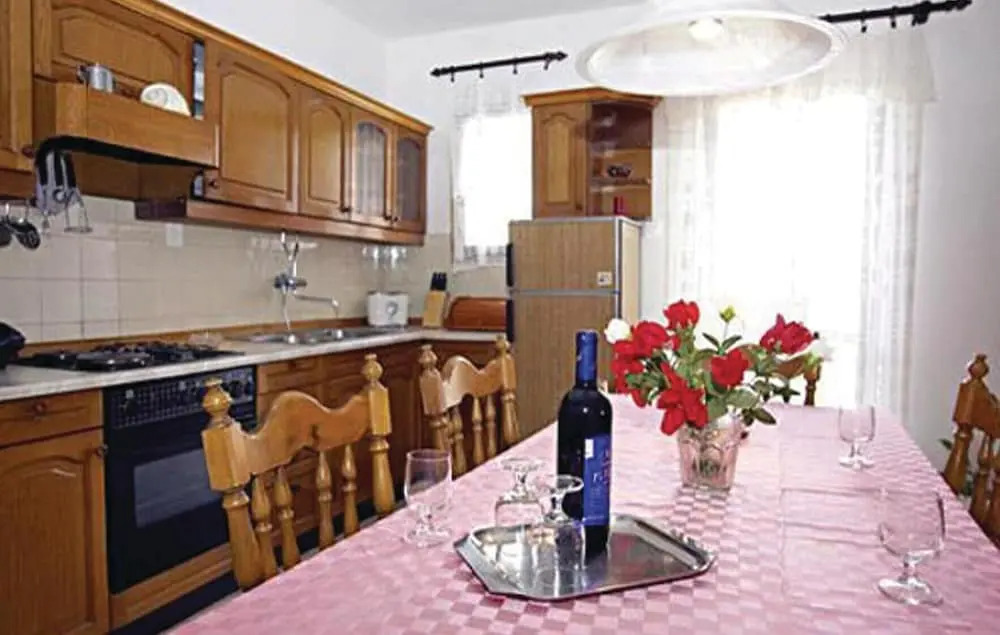 Stunning Home in Korcula With Wifi and 6 Bedrooms
