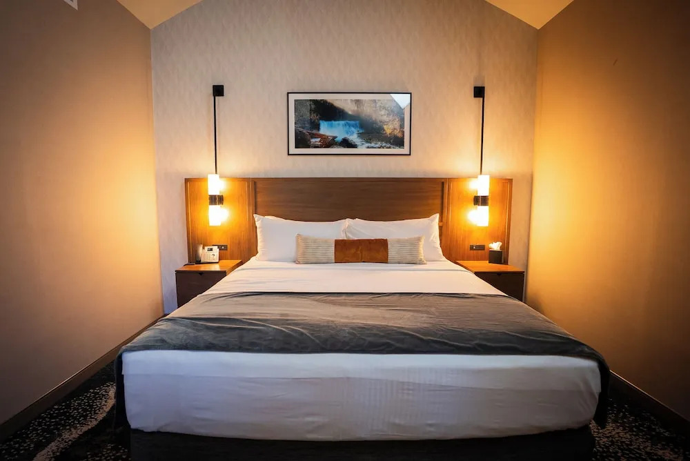 Rain Rock Casino Resort Hotel